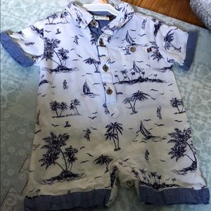 Fore axel and Hudson romper